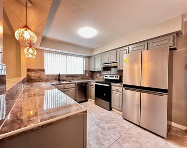 13819 Wickersham Lane - Photo Thumbnail 5