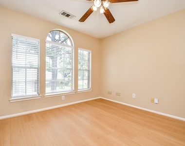 11707 Turtle Lake Drive - Photo Thumbnail 15