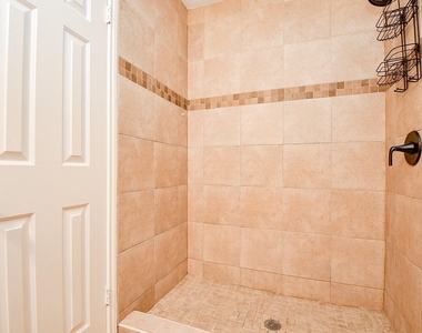 11707 Turtle Lake Drive - Photo Thumbnail 18