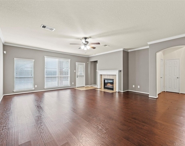 15403 Redbud Dale Court - Photo Thumbnail 3