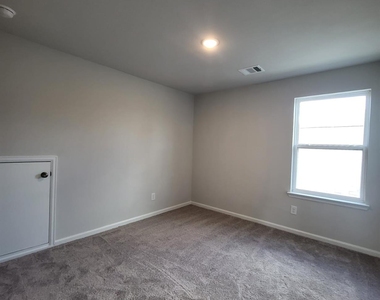 8030 Peppercorn Street - Photo Thumbnail 20