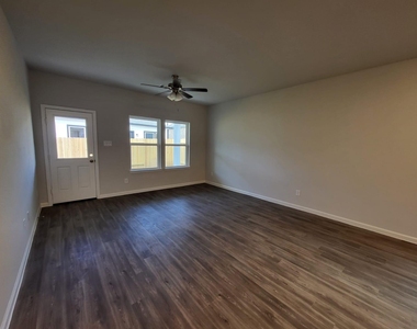 8030 Peppercorn Street - Photo Thumbnail 7