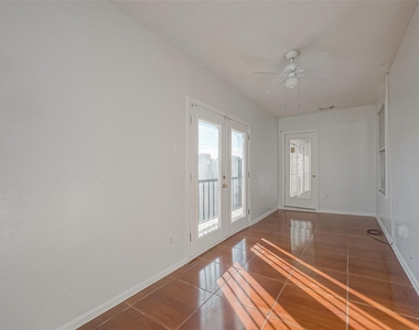 9407 Demsey Mill Drive - Photo Thumbnail 29