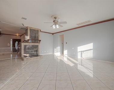 9407 Demsey Mill Drive - Photo Thumbnail 6
