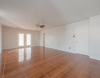 9407 Demsey Mill Drive - Photo Thumbnail 22