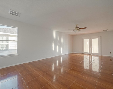 9407 Demsey Mill Drive - Photo Thumbnail 21