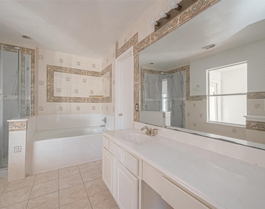 9407 Demsey Mill Drive - Photo Thumbnail 24