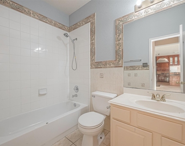 9407 Demsey Mill Drive - Photo Thumbnail 12