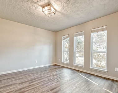 3615 Highfalls Drive - Photo Thumbnail 6
