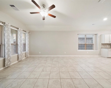 27910 Augusta View Drive - Photo Thumbnail 16