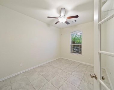 27910 Augusta View Drive - Photo Thumbnail 2