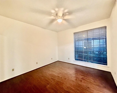 8055 Cambridge Street - Photo Thumbnail 9