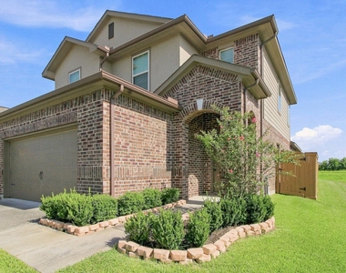 13025 Dancing Reed Drive - Photo Thumbnail 12