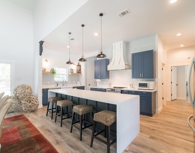 5 W Forest Court - Photo Thumbnail 11