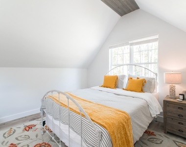 5 W Forest Court - Photo Thumbnail 33