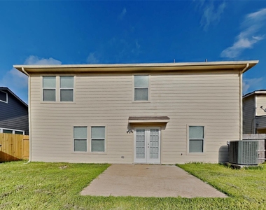 5010 Diamondcliff Court - Photo Thumbnail 19