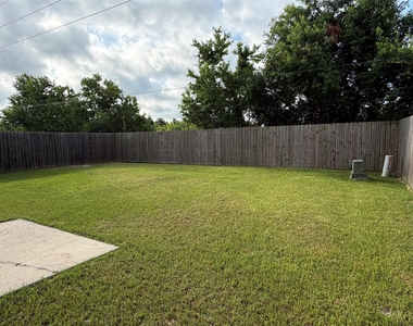 9510 Barr Spring Drive - Photo Thumbnail 22