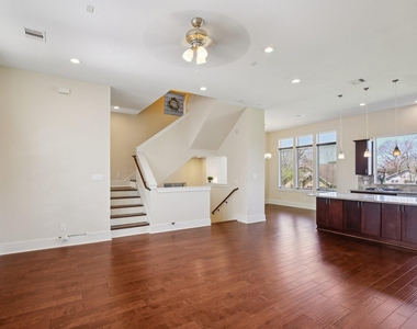209 Burr Street - Photo Thumbnail 7