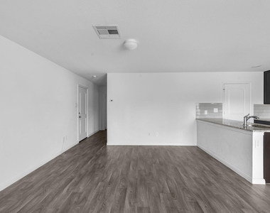 12998 Sorrento Bay Drive - Photo Thumbnail 21