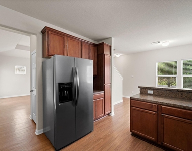 3548 Rebecca Street - Photo Thumbnail 10