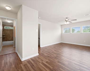 3548 Rebecca Street - Photo Thumbnail 23