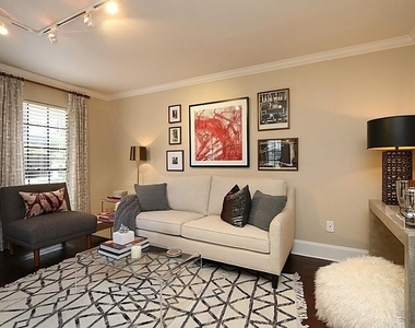 3402 Garrott Street - Photo Thumbnail 2