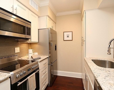 3402 Garrott Street - Photo Thumbnail 7