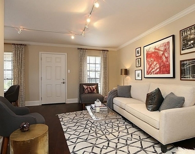 3402 Garrott Street - Photo Thumbnail 3