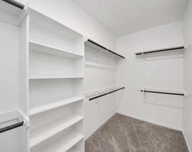 518 Ellwood Terrace Lane - Photo Thumbnail 20