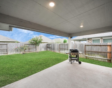 518 Ellwood Terrace Lane - Photo Thumbnail 32