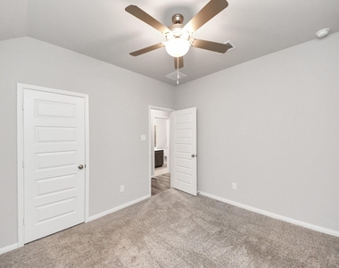 518 Ellwood Terrace Lane - Photo Thumbnail 30