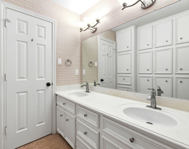 5626 Spring Lodge Drive - Photo Thumbnail 31