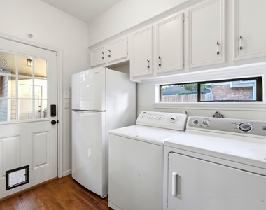 5626 Spring Lodge Drive - Photo Thumbnail 18