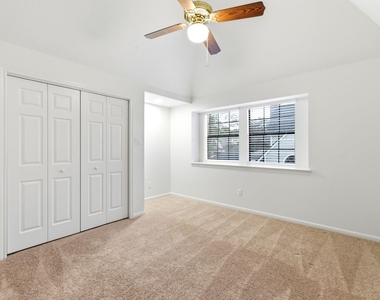 5626 Spring Lodge Drive - Photo Thumbnail 29