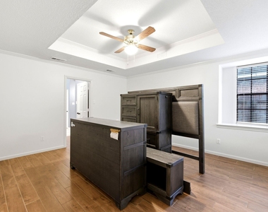 5626 Spring Lodge Drive - Photo Thumbnail 21