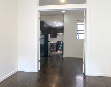 950 Nostrand Ave - Photo Thumbnail 6