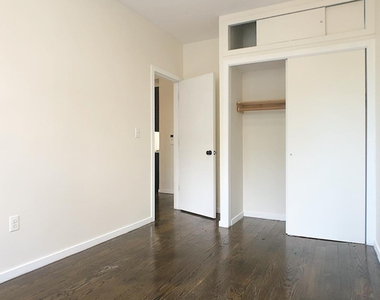 950 Nostrand Ave - Photo Thumbnail 7