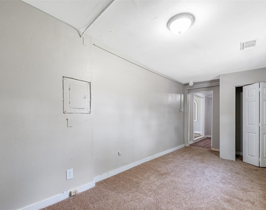 4816 Old Spanish Trail - Photo Thumbnail 14