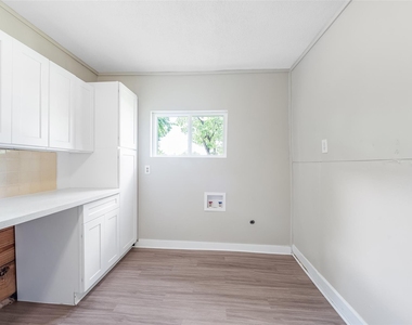 4816 Old Spanish Trail - Photo Thumbnail 8