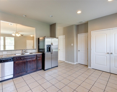 16726 Mammoth Springs Drive - Photo Thumbnail 34