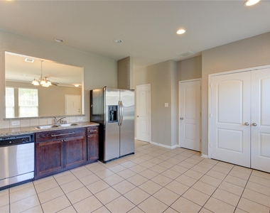 16726 Mammoth Springs Drive - Photo Thumbnail 38