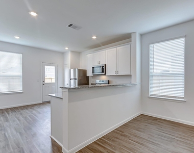17610 Calabash Drive - Photo Thumbnail 24