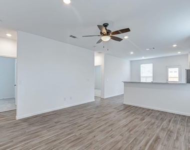17610 Calabash Drive - Photo Thumbnail 15