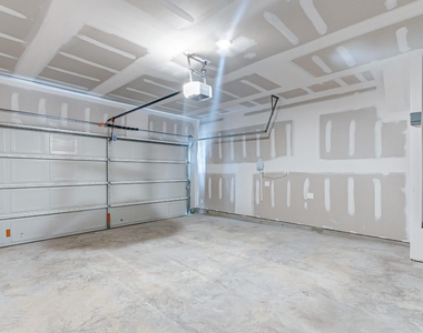 17610 Calabash Drive - Photo Thumbnail 8