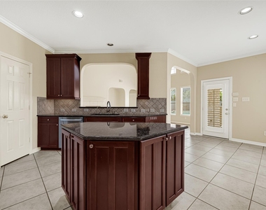 3906 Point Cuero Court - Photo Thumbnail 9