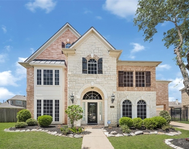 3906 Point Cuero Court - Photo Thumbnail 2