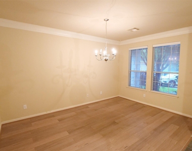 26427 Longview Creek - Photo Thumbnail 2
