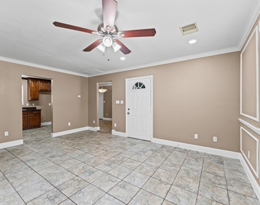 5646 Belmark Street - Photo Thumbnail 15