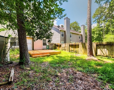 11 Wineberry Place - Photo Thumbnail 21