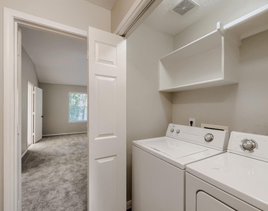 11 Wineberry Place - Photo Thumbnail 19